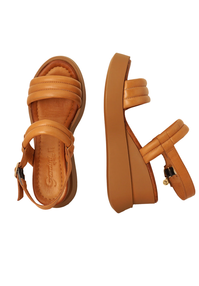 Lulù Lederfarbene Sandalen mit hohem Keilabsatz